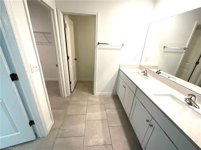 3905  Treasure Oak  WAY, Fort Myers, FL 33905