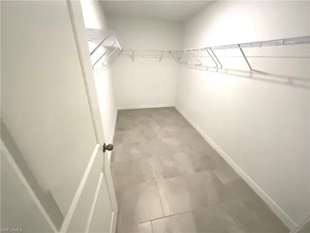 3905  Treasure Oak  WAY, Fort Myers, FL 33905