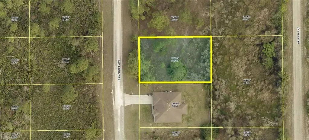 857  Bancroft  AVE, Lehigh Acres, FL 33974