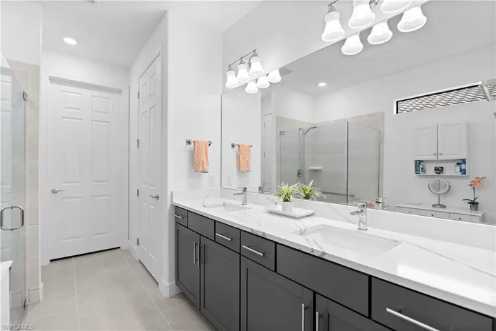 19511 Utopia Ln, Estero, Florida 33928