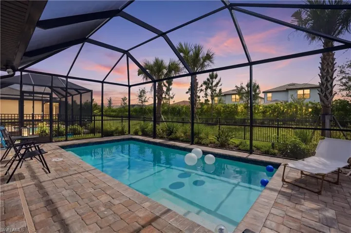 1879 Sierra Ct, Naples, Florida 34120