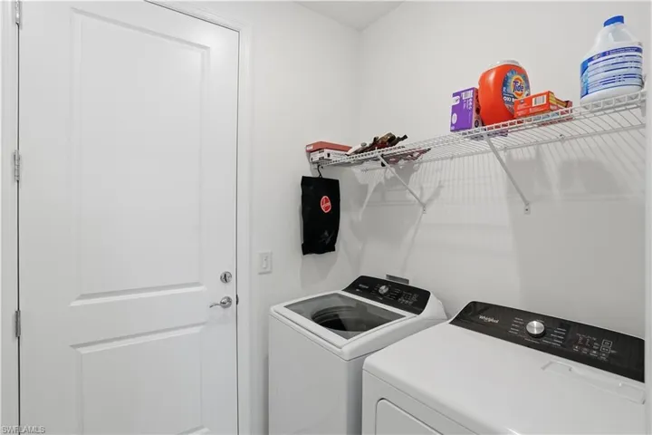1879 Sierra Ct, Naples, Florida 34120
