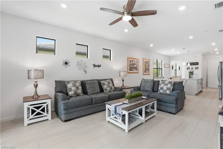 1879 Sierra Ct, Naples, Florida 34120