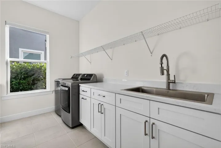 11400 Canal Grande Dr, Fort Myers, Florida 33913