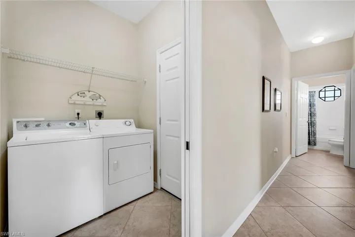 7805  Woodbrook  CIR, Naples, FL 34104