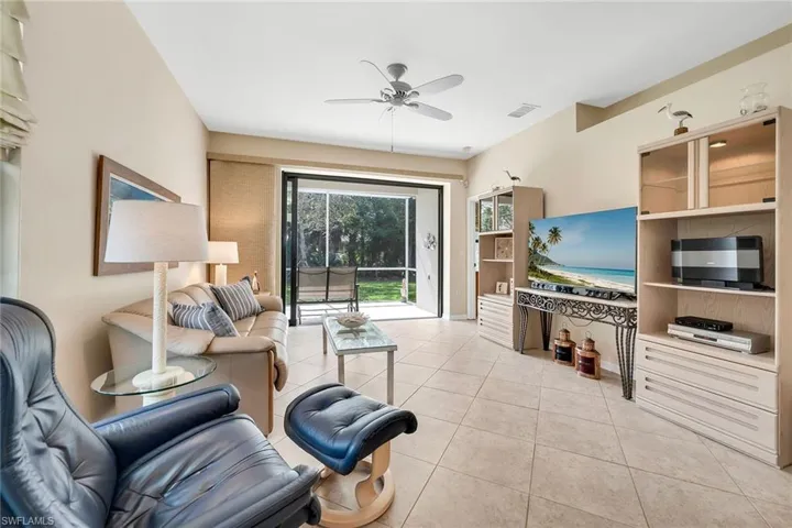 7805  Woodbrook  CIR, Naples, FL 34104
