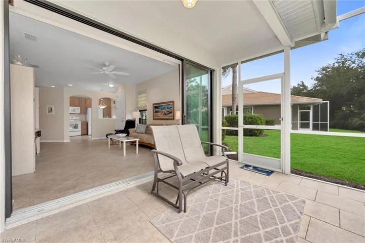 7805  Woodbrook  CIR, Naples, FL 34104