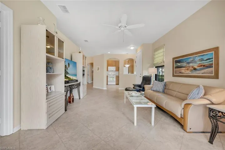 7805  Woodbrook  CIR, Naples, FL 34104
