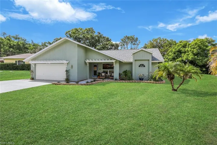 17845 Chesterfield Rd, North Fort Myers, Florida 33917