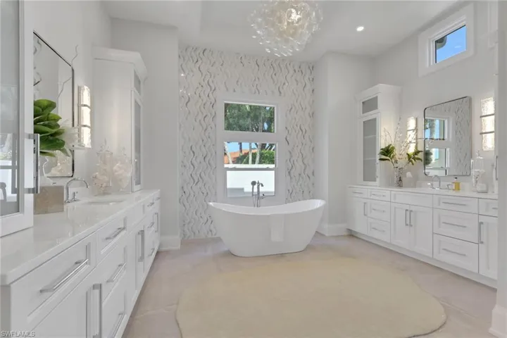1331 Little Blue Heron Ct, Naples, Florida 34108