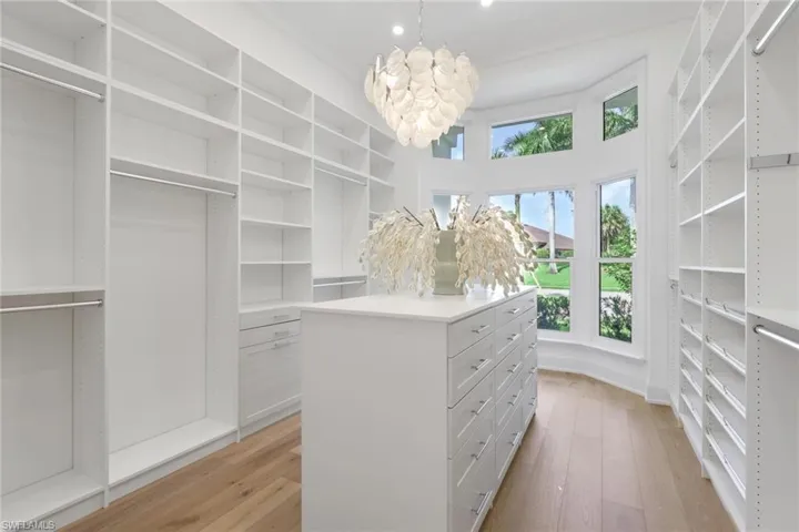 1331 Little Blue Heron Ct, Naples, Florida 34108