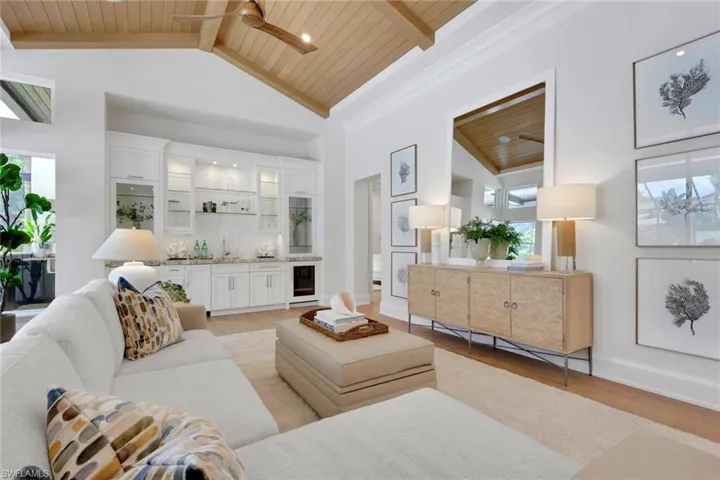 1331 Little Blue Heron Ct, Naples, Florida 34108