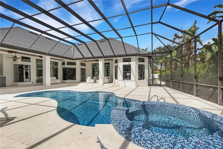 1331 Little Blue Heron Ct, Naples, Florida 34108