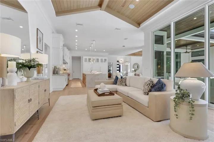 1331 Little Blue Heron Ct, Naples, Florida 34108