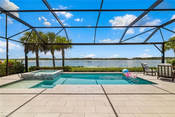 13696 Blue Bay Cir, Fort Myers, Florida 33913