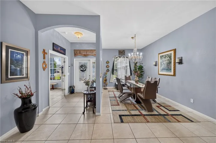 816 Palmetto Ave, Lehigh Acres, Florida 33972