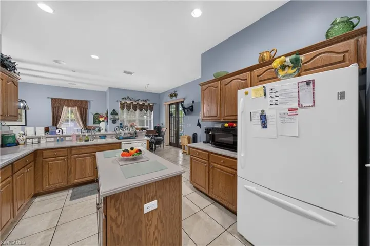 816 Palmetto Ave, Lehigh Acres, Florida 33972