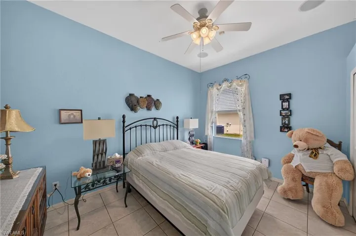 816 Palmetto Ave, Lehigh Acres, Florida 33972