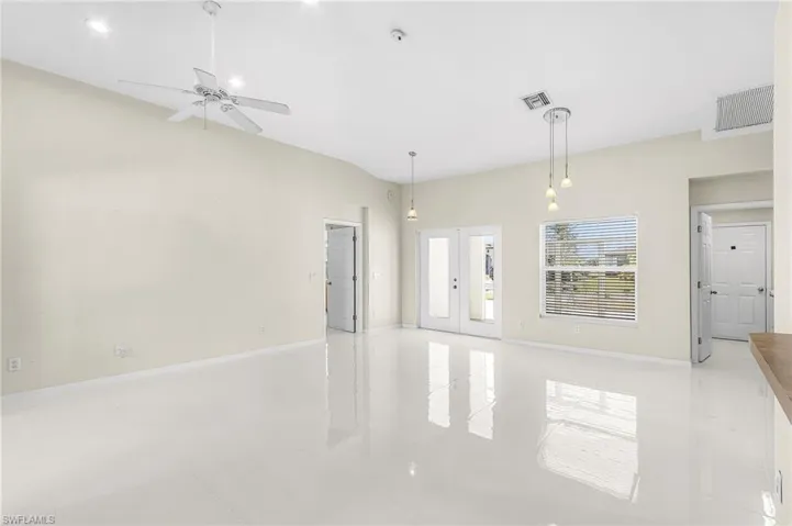 1503 Nw 29th Pl, Cape Coral, Florida 33993