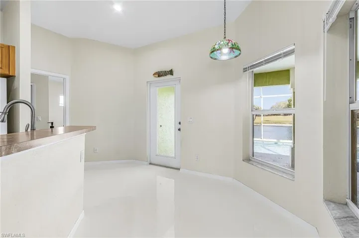 1503 Nw 29th Pl, Cape Coral, Florida 33993