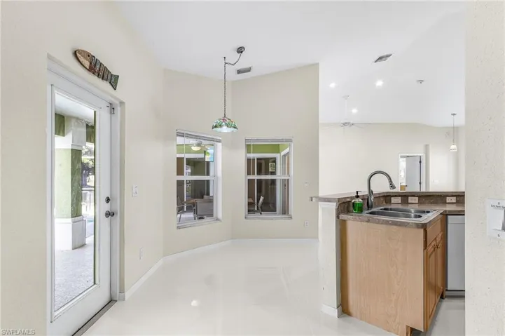1503 Nw 29th Pl, Cape Coral, Florida 33993
