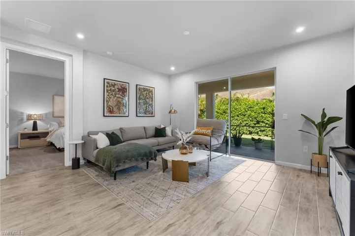 4671 Arboretum Cir 104, Naples, Florida 34112