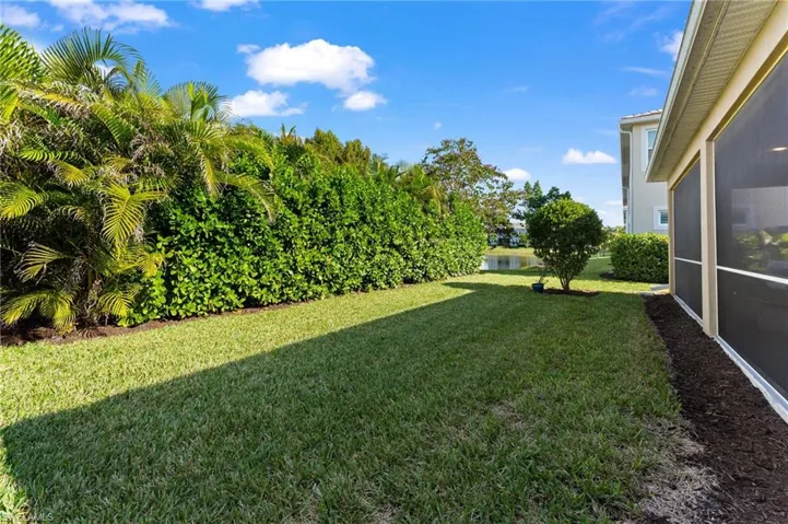 4671 Arboretum Cir 104, Naples, Florida 34112