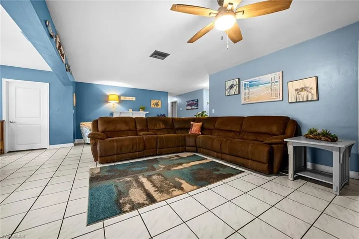 224 Se 43rd Ter, Cape Coral, Florida 33904