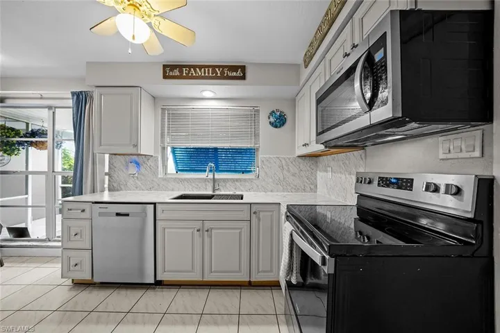 224 Se 43rd Ter, Cape Coral, Florida 33904