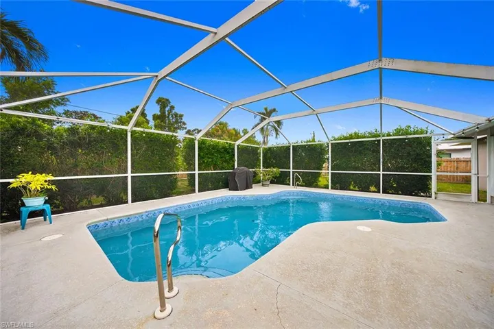 224 Se 43rd Ter, Cape Coral, Florida 33904