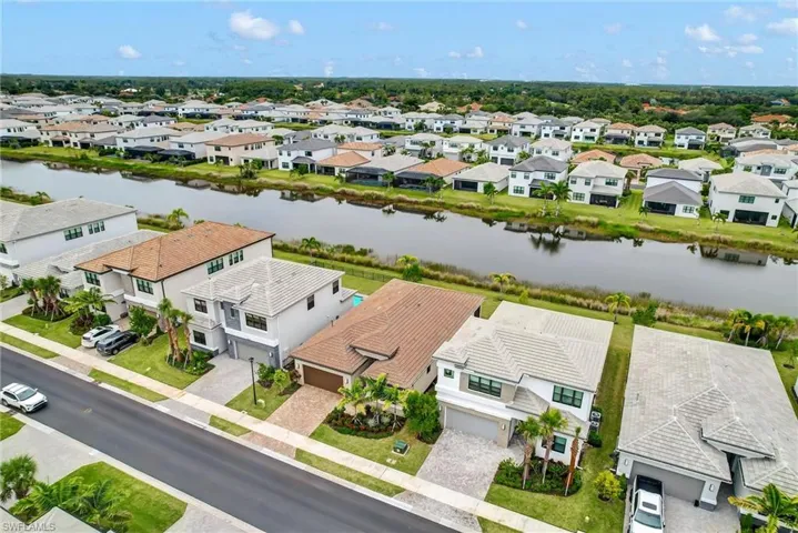 20337 Fair Oak Ln, Estero, Florida 33928