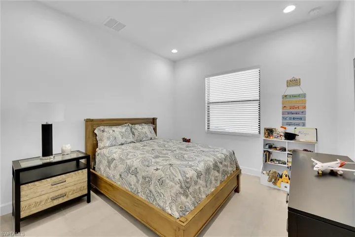 20337 Fair Oak Ln, Estero, Florida 33928