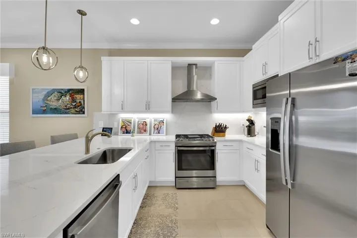 20337 Fair Oak Ln, Estero, Florida 33928