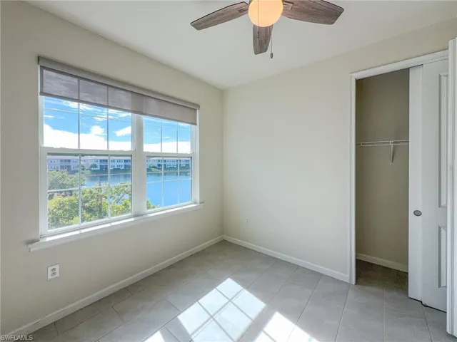 4721  Arboretum  CIR, Naples, FL 34112