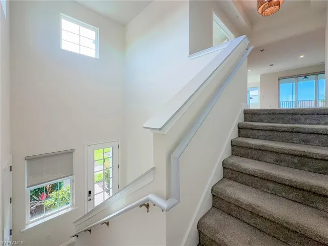 4721  Arboretum  CIR, Naples, FL 34112