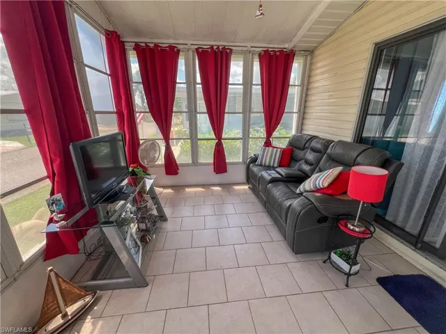 14513 Nathan Hale Ln, North Fort Myers, Florida 33917