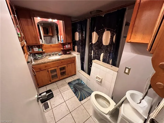 7711 & 7705  McDaniel  DR, North Fort Myers, FL 33917