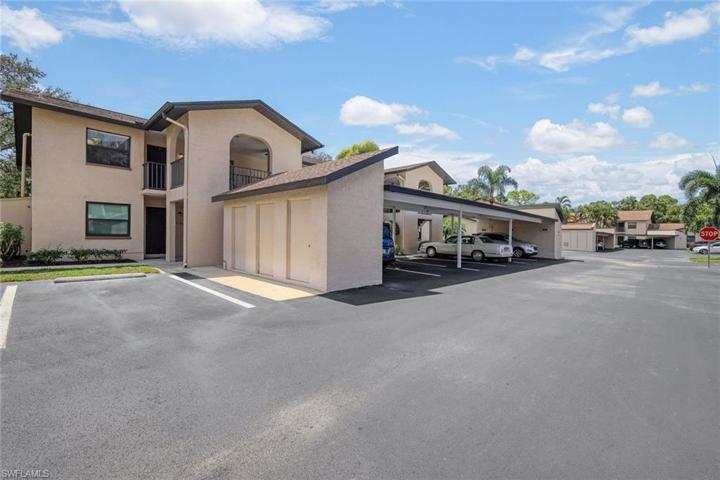 10151 Maddox LN # 201, BONITA SPRINGS FL 34135