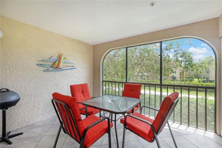 10151 Maddox LN # 201, BONITA SPRINGS FL 34135