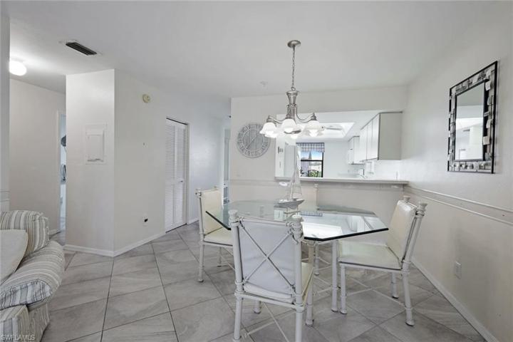 10151 Maddox LN # 201, BONITA SPRINGS FL 34135