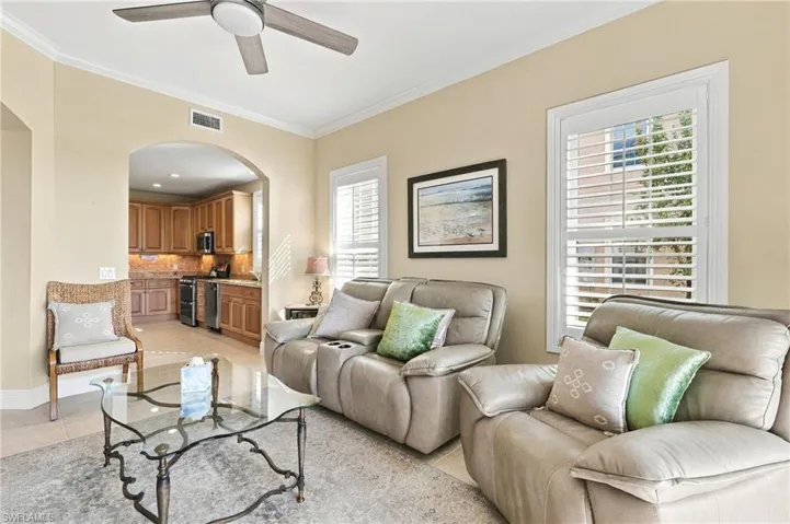 8951 Cherry Oaks Trl 101, Naples, Florida 34114
