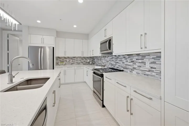 1111 Central Ave 205, Naples, Florida 34102