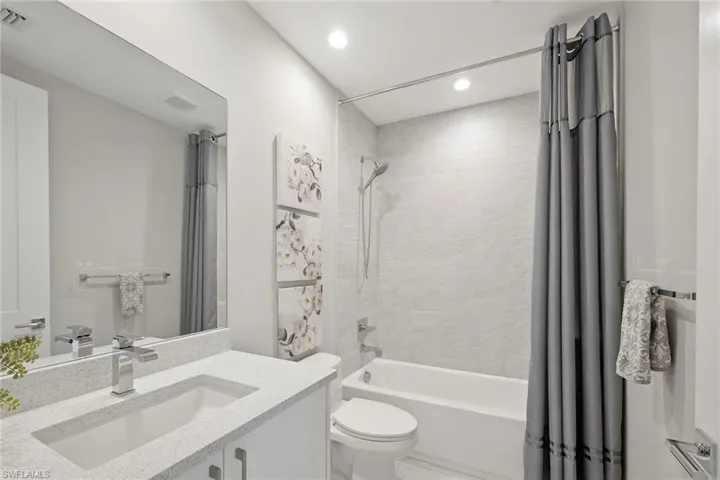1111 Central Ave 205, Naples, Florida 34102