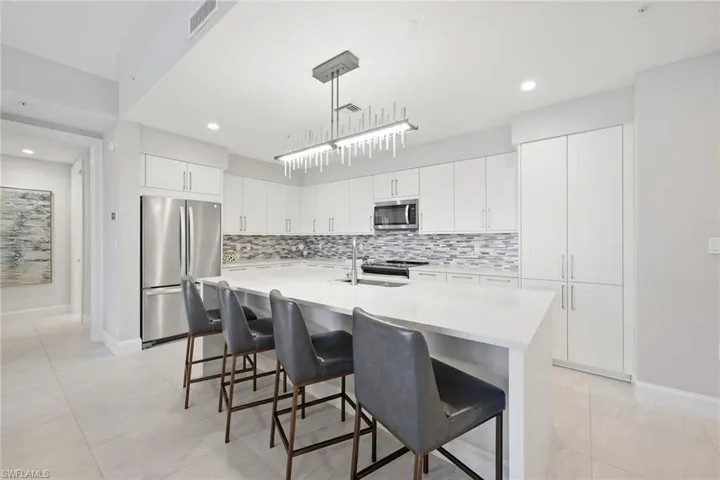 1111 Central Ave 205, Naples, Florida 34102