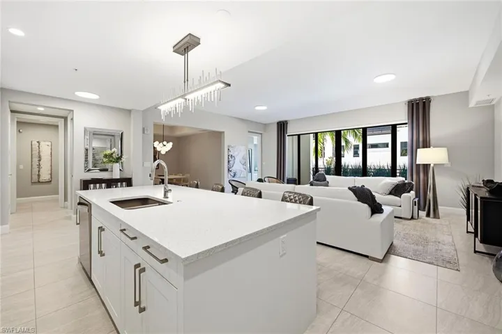 1111 Central Ave 205, Naples, Florida 34102