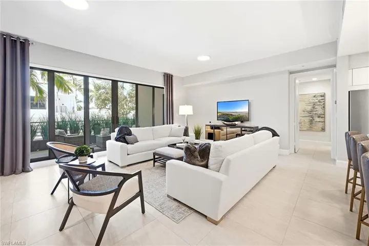 1111 Central Ave 205, Naples, Florida 34102
