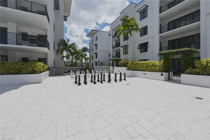 1111 Central Ave 205, Naples, Florida 34102