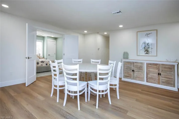 918 Kings Crown Dr, Sanibel, Florida 33957