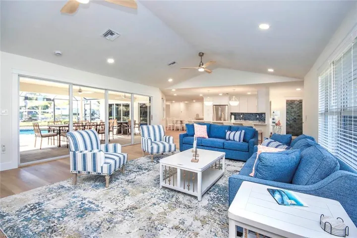 918 Kings Crown Dr, Sanibel, Florida 33957
