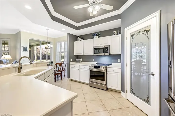 20671 Wildcat Run Dr 102, Estero, Florida 33928